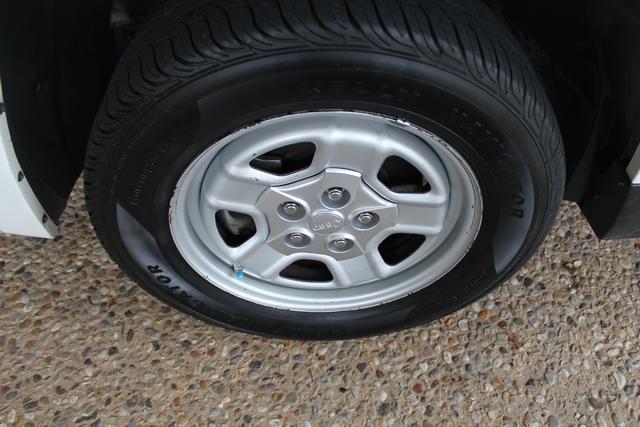 Jeep Patriot 2009 photo 3