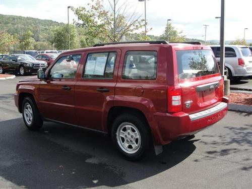 Jeep Patriot 2009 photo 2