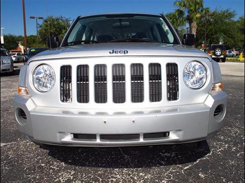 Jeep Patriot 2009 photo 2
