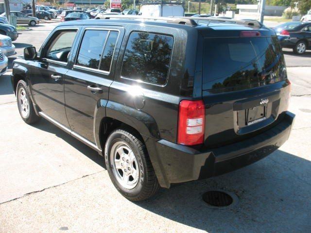 Jeep Patriot 2009 photo 3
