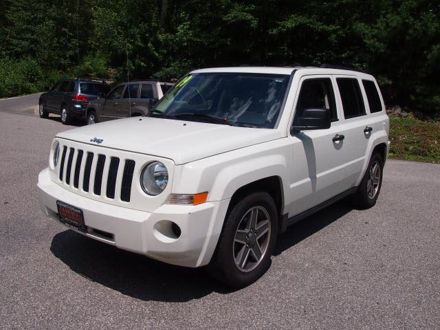 Jeep Patriot 2009 photo 4
