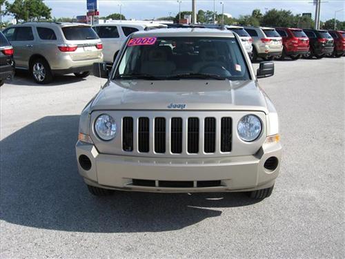 Jeep Patriot 2009 photo 1