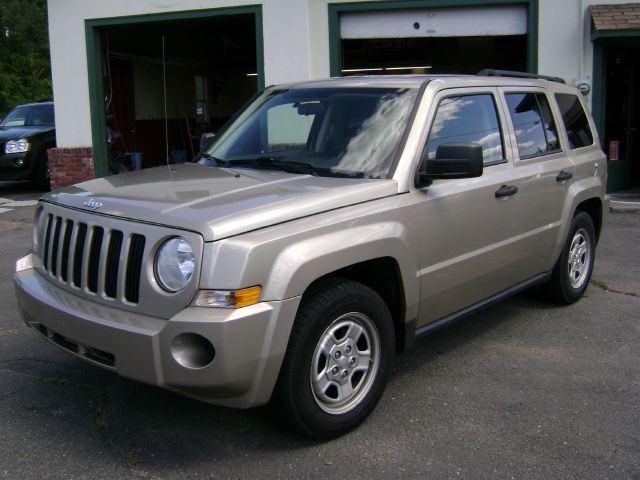 Jeep Patriot 2009 photo 4