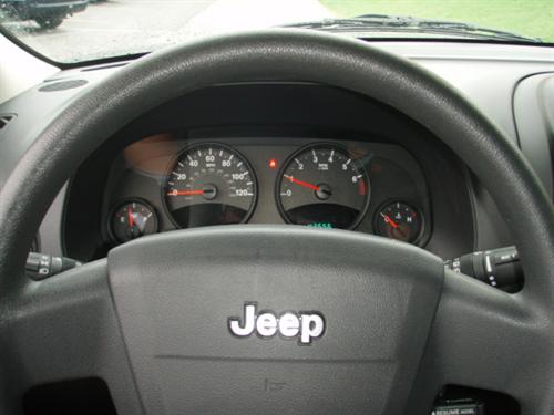 Jeep Patriot 2009 photo 3