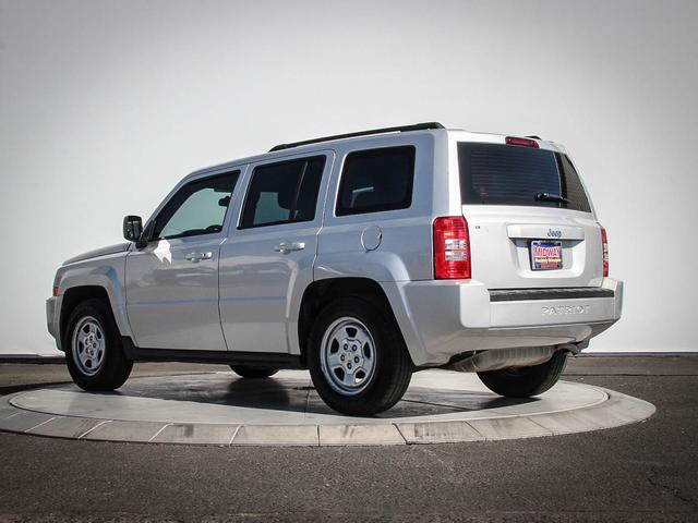 Jeep Patriot 2010 photo 3