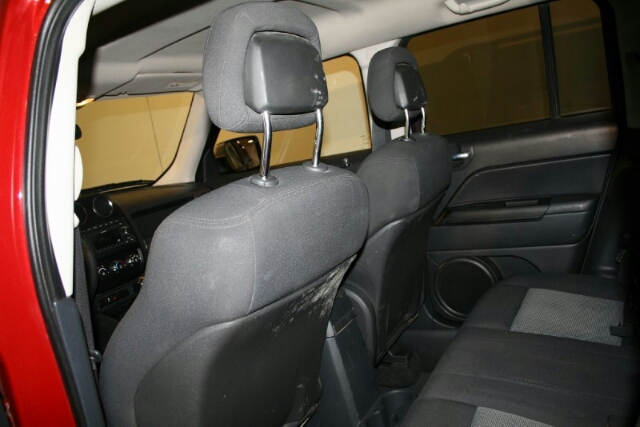 Jeep Patriot 2010 photo 1