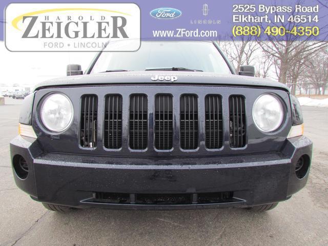 Jeep Patriot 2010 photo 3