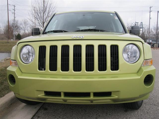 Jeep Patriot 2010 photo 4