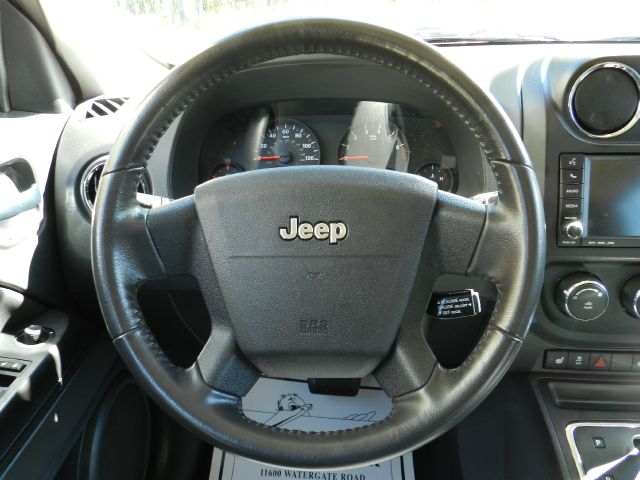 Jeep Patriot 2010 photo 3