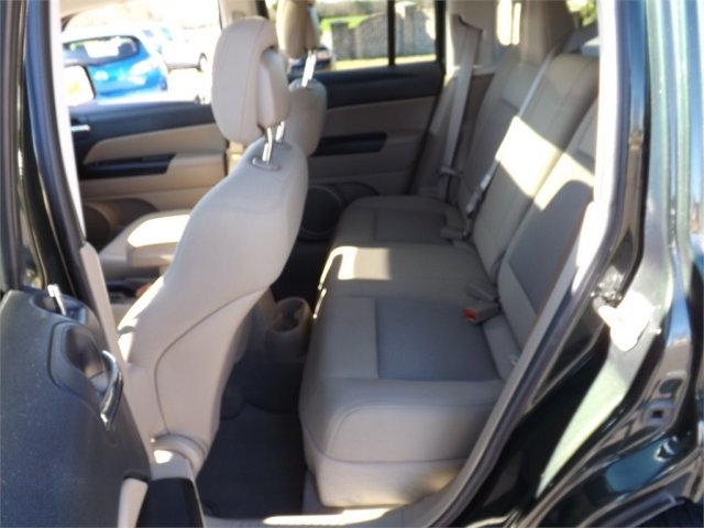 Jeep Patriot 2010 photo 3