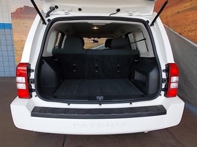 Jeep Patriot 2010 photo 5