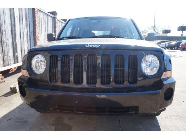 Jeep Patriot 2010 photo 2