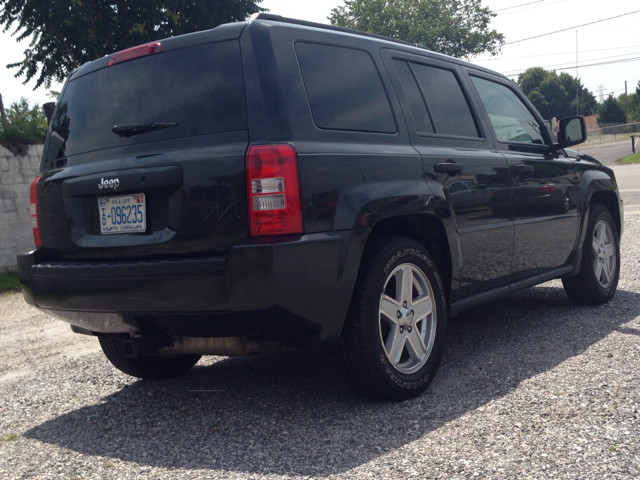 Jeep Patriot 2010 photo 3
