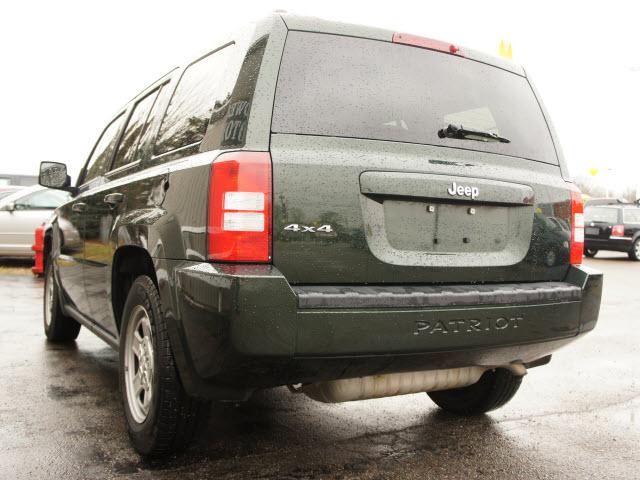Jeep Patriot 2010 photo 5