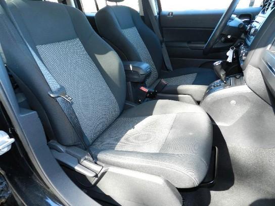 Jeep Patriot 2010 photo 1