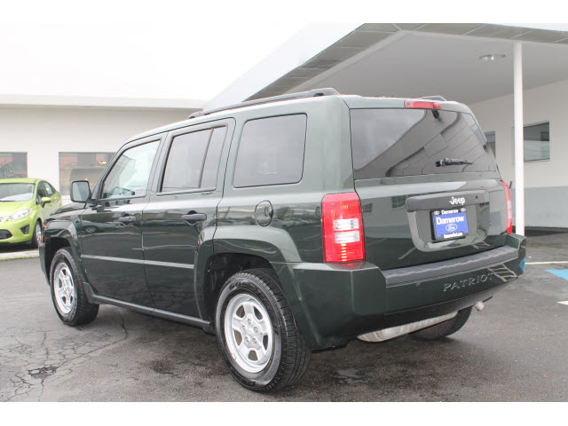 Jeep Patriot 2010 photo 1