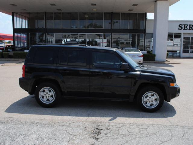 Jeep Patriot 2010 photo 5