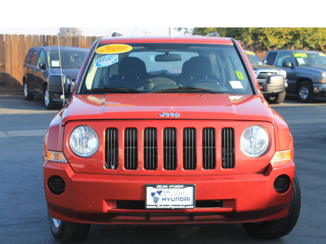 Jeep Patriot 2010 photo 3