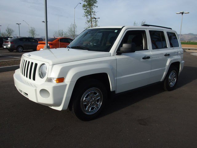 Jeep Patriot 2010 photo 1