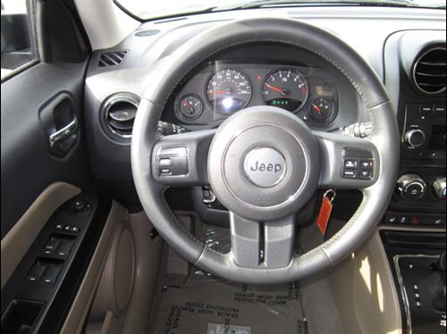 Jeep Patriot 2011 photo 3