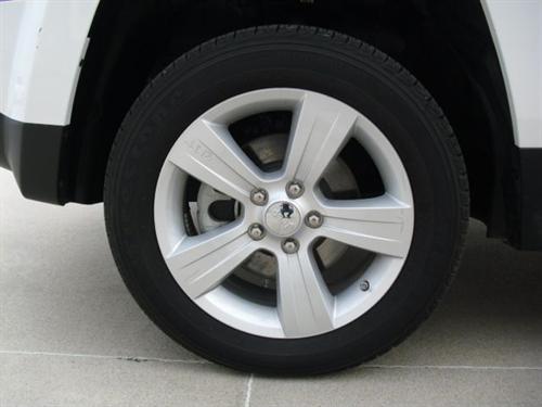 Jeep Patriot 2011 photo 1