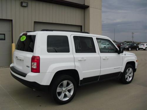 Jeep Patriot 2011 photo 3