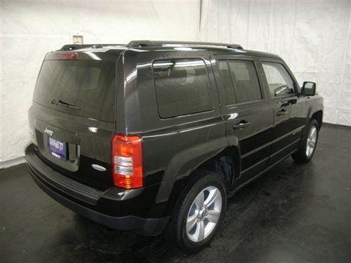 Jeep Patriot 2011 photo 3