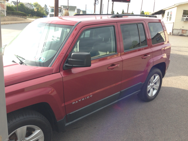 Jeep Patriot 2011 photo 2