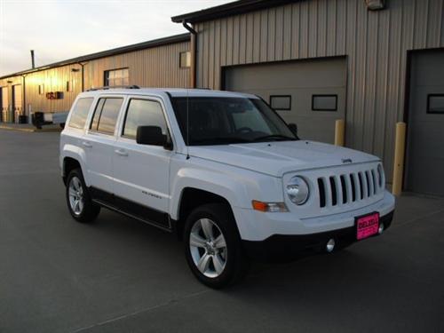 Jeep Patriot 2011 photo 1