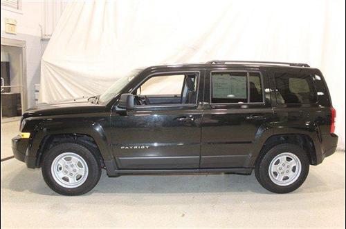 Jeep Patriot 2011 photo 1