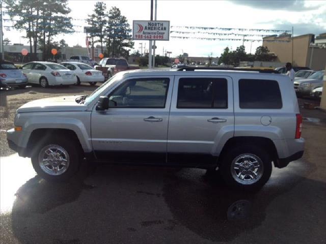 Jeep Patriot 2011 photo 2