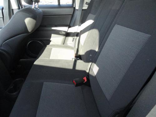 Jeep Patriot 2011 photo 1