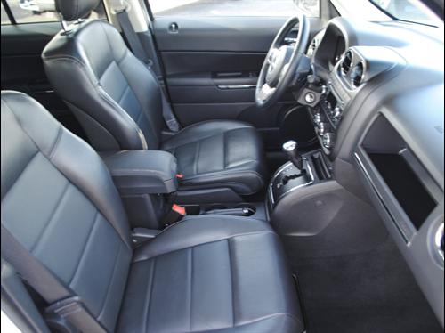 Jeep Patriot 2011 photo 2