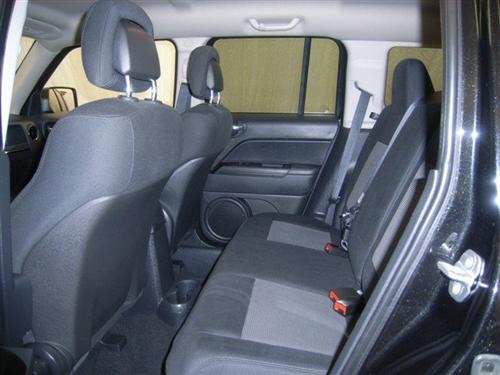 Jeep Patriot 2011 photo 1