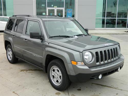 Jeep Patriot 2011 photo 2
