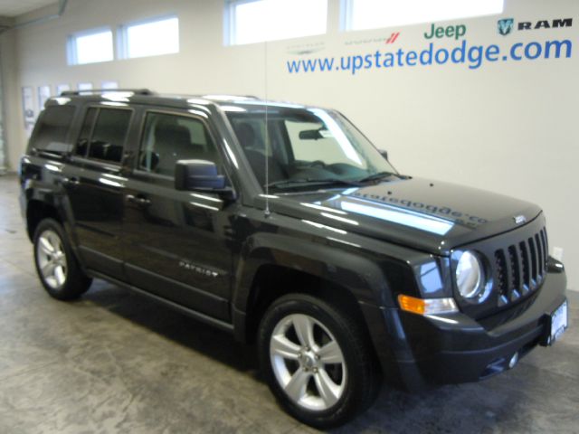 Jeep Patriot 2011 photo 1