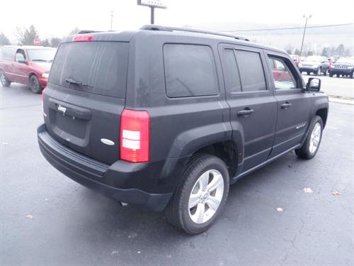 Jeep Patriot 2011 photo 3
