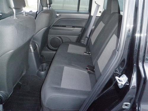Jeep Patriot 2011 photo 1