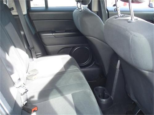 Jeep Patriot 2011 photo 1