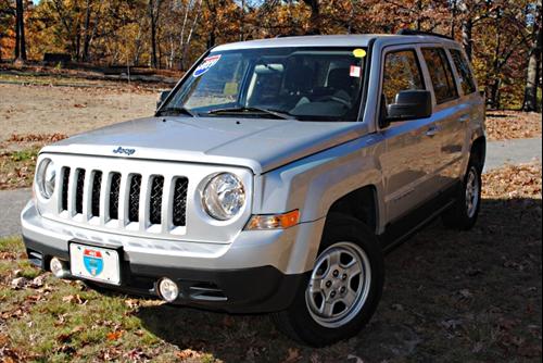 Jeep Patriot 2011 photo 3