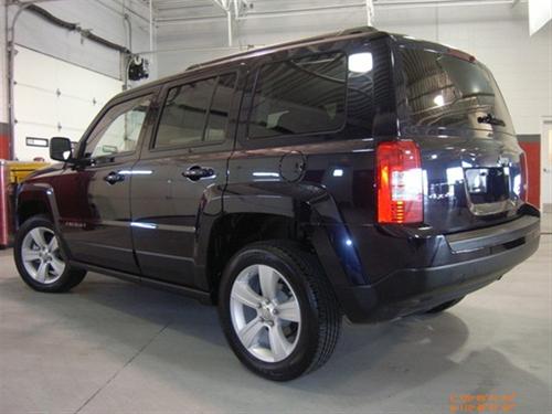 Jeep Patriot 2011 photo 1