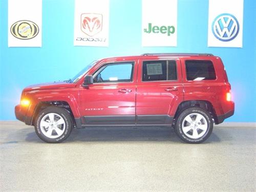 Jeep Patriot 2011 photo 2