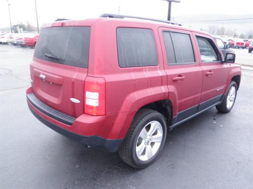 Jeep Patriot 2011 photo 1