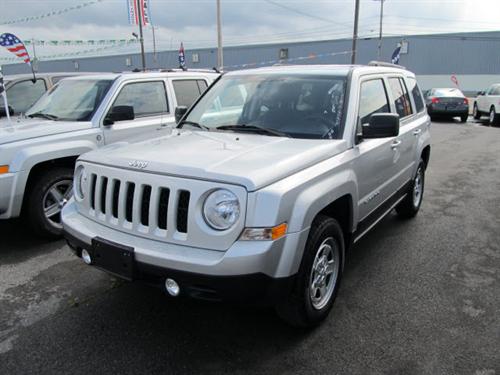 Jeep Patriot 2011 photo 1