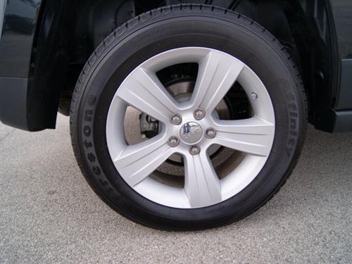 Jeep Patriot 2011 photo 1