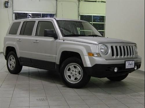 Jeep Patriot 2011 photo 1