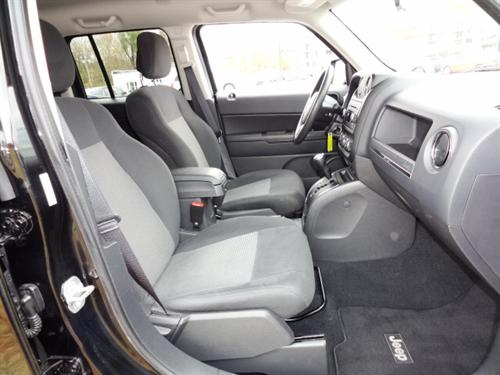 Jeep Patriot 2011 photo 3