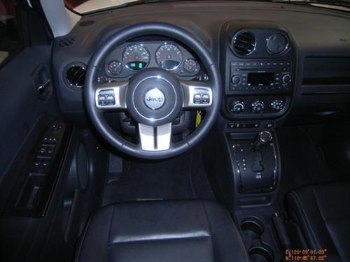 Jeep Patriot 2011 photo 3