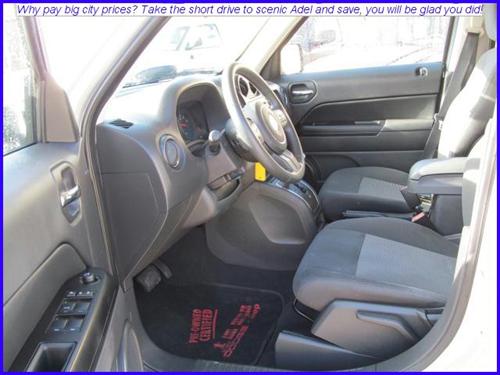 Jeep Patriot 2011 photo 1