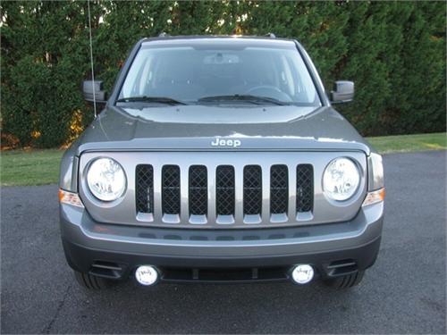 Jeep Patriot 2011 photo 3